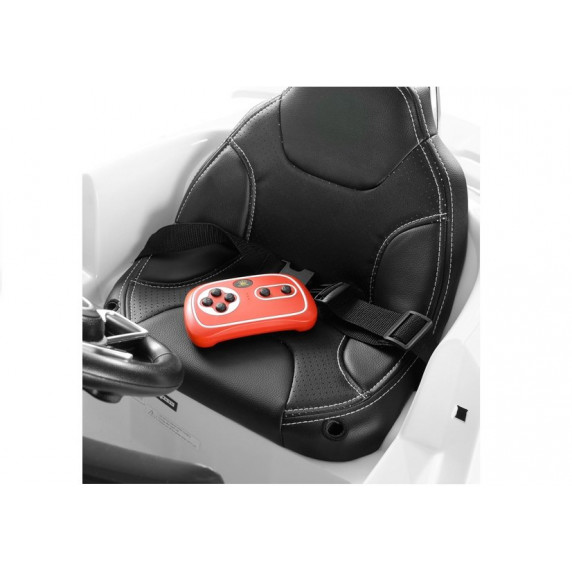 AUDI Quatro TT RS EVA 2.4G elektromos kisautó - fehér