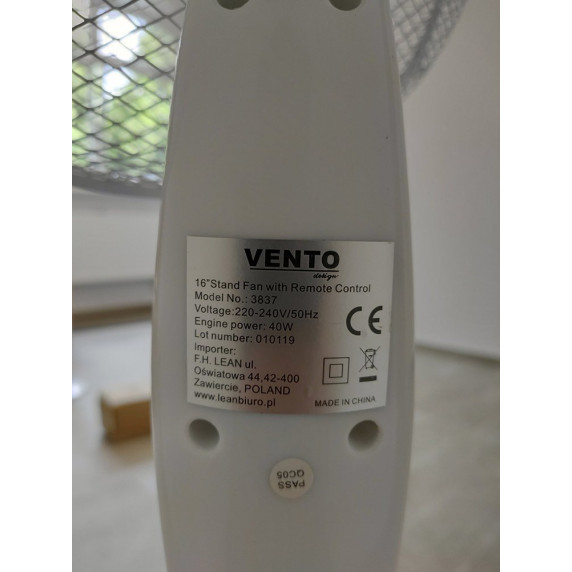 Otthoni álló ventilátor VENTO 40 cm 40W távirányítóval - Fehér